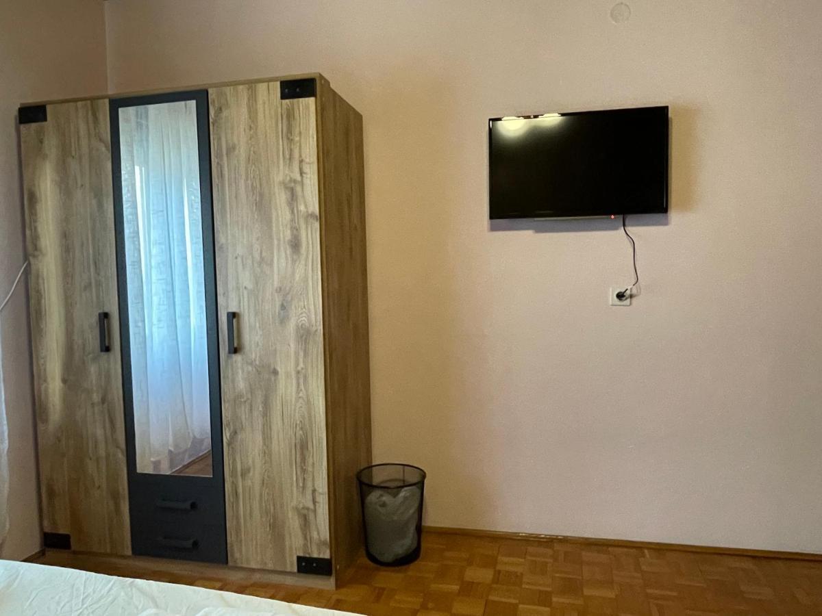 Apartment Ado セルツェ エクステリア 写真